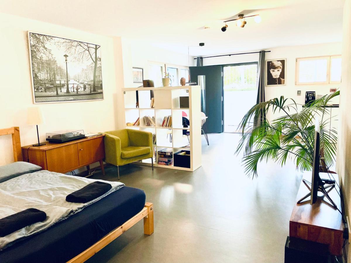 Helle Souterrain Wohnung in Laufnähe zum Wörthsee Worthsee Exterior foto